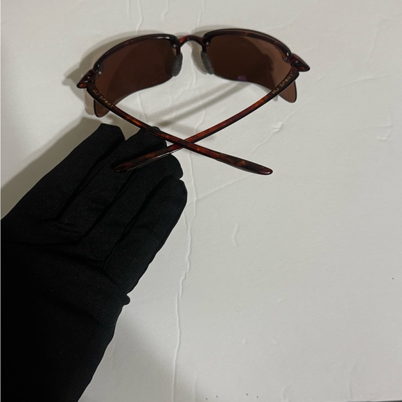 MAUI JIM SPORT TURTLE BAY MJ411-19 Brown Lens - Tortoise Frame W/ Case